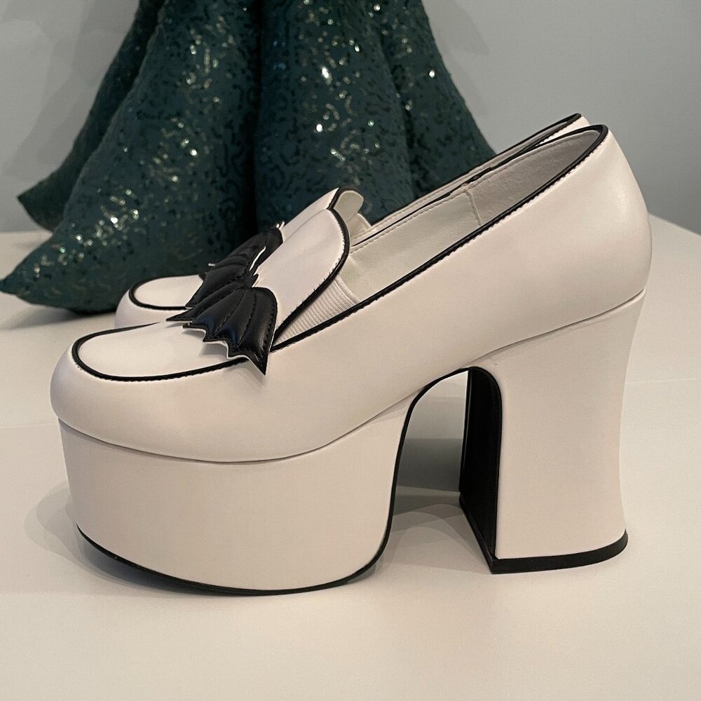 Strange Cvlt Banshee Platform Loafers in Bat White, Size 6 - Picture 5 of 10